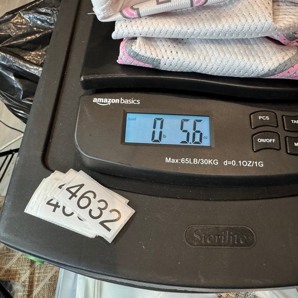 Devin Hester 23 Chicago Bears Reebok Womens Medium White Pink NFL Jersey - Picture 11 of 11